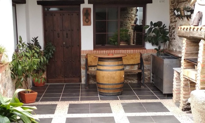 Segura de León Casa | CASA RURAL LA CARRIONA