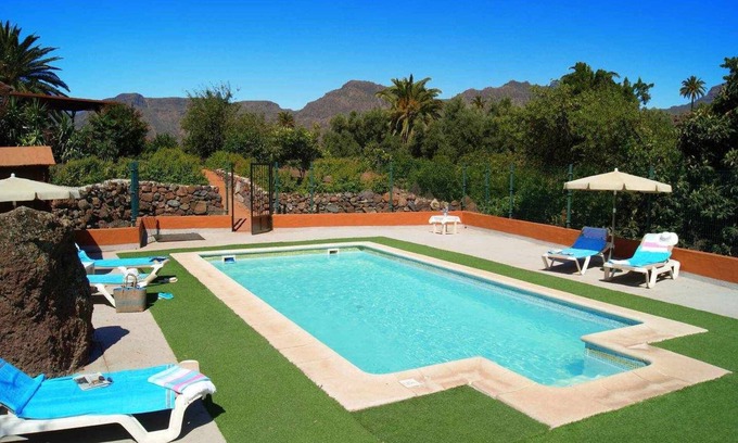 Santa Lucia Casa | Casa Rural La Fuente de la Flora