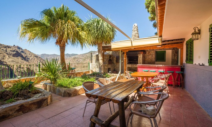 Tejeda Chalet De Esquí | Rural La Montaña Guía