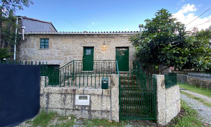 Gondoriz Cabaña | Rural House Near Gerês Natural Park - Casa Araujo de Sousa