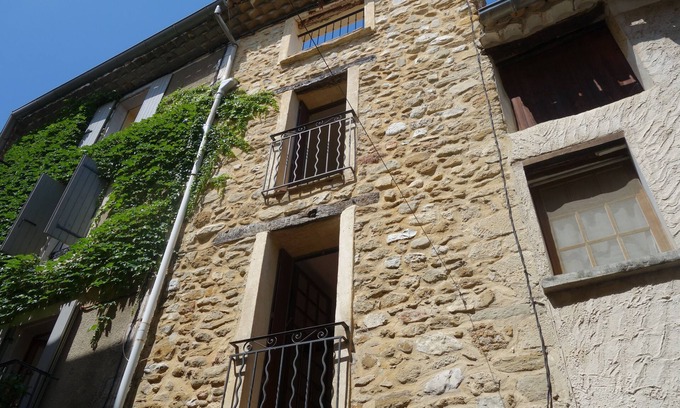 Mirabel-aux-Baronnies Casa | RETIRO RURAL EN EL PUEBLO PROVENZAL PINTORESCO CON AZOTEA PANORÁMICA