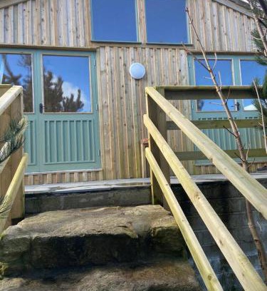 Nancledra Apartamento | Rural Wood Cabin - less than 3 miles from St Ives