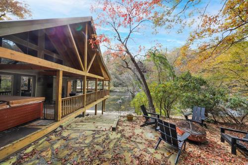 Ellijay Casa | Rushing River
