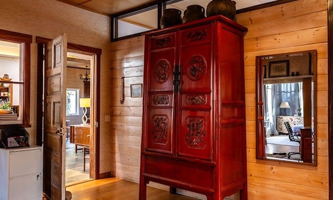 Camarillo Casa | Rustic Artist Retreat 5 5-minute walk to shops, 20 minute drive to the ocean.