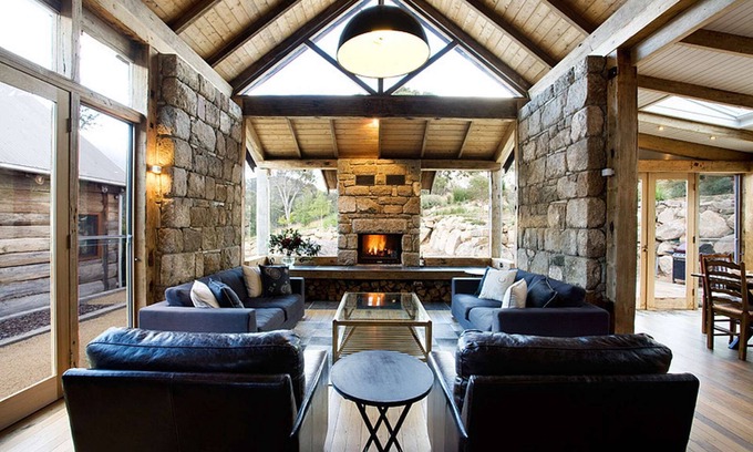 Crackenback Casa | ⭐️ Rustic Barn House ⭐️ Hydro Spa Bath ⭐️ Pets Welcome