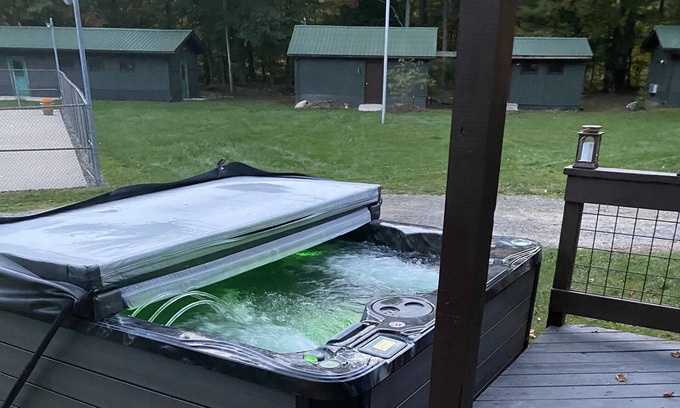 Hillsgrove Cabina | Rustic cabin w hot tub within a new campground! Hiking biking and fishing!