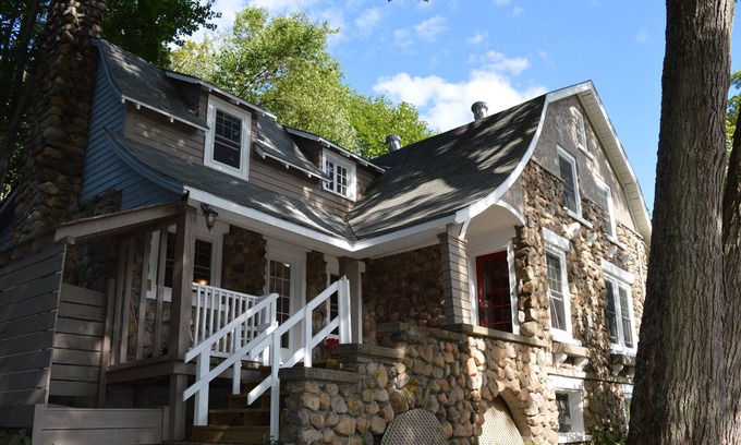 Muskoka Lakes Cabaña | Encanto rústico por el hermoso lago Muskoka