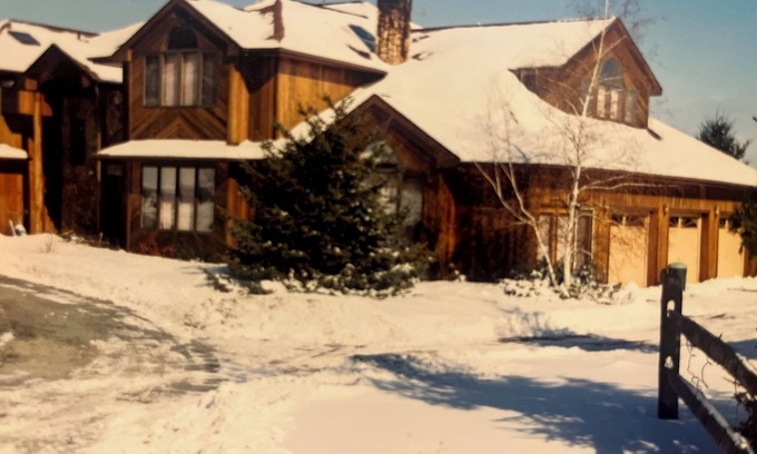 Montgomery Casa | Rustic charming 4 bedroom, 5th bedroom does not have a bed