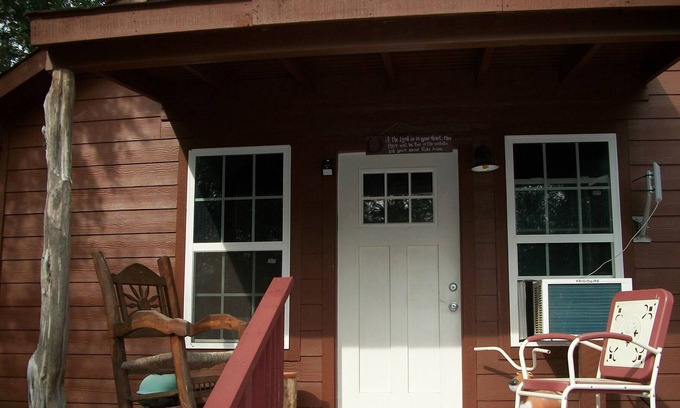 Granbury Cabina | La ciudad histórica más visitada de Texas ... Cabaña en reclusión tranquila.
