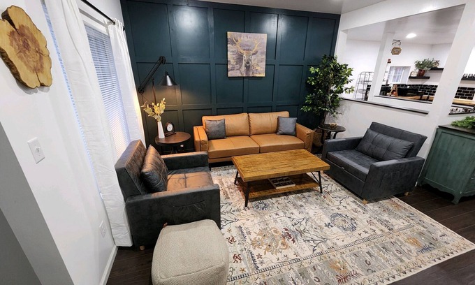 North Terre Haute Casa | Rustic, cozy home on a quiet street on the east side of Terre Haute.