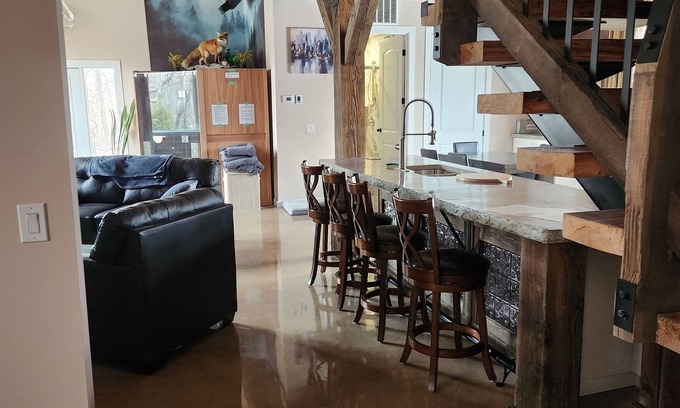 New Bothwell Cabina | Rustic elegance