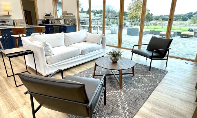 Solvang Casa | Rustic Elegance on Coyote Creek: A Solvang Sanctuary
