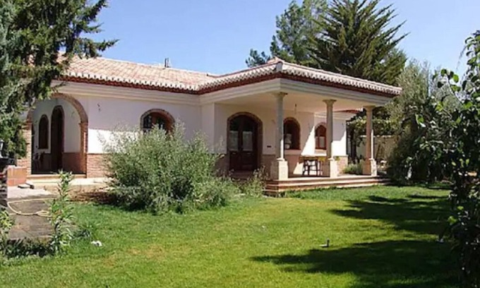 Atarfe Casa | Casa rústica junto a Granada. Encanto y naturaleza