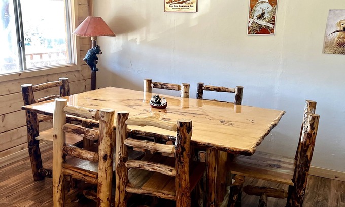 Navajo Dam Cabina | Rustic Lodge on the San Juan