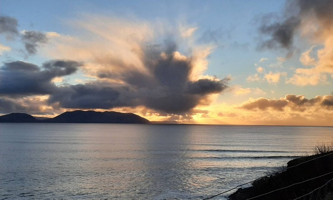 Ventry Casa | Rustic loft apartment right at the begining of the Slea Head drive