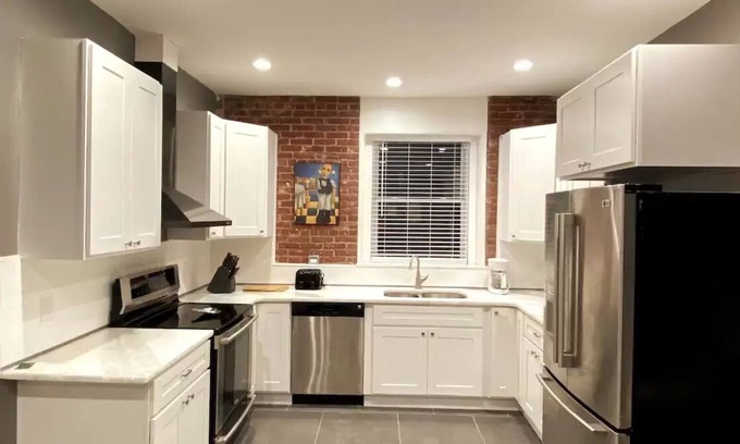 Allentown Apartamento | Rustic, Modern and Luxury 2BR Apartment with Parking