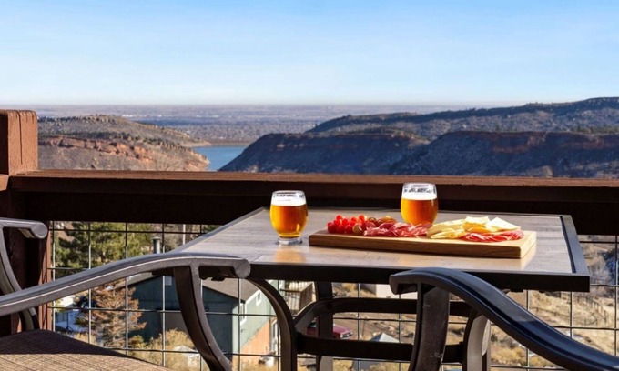 Fort Collins Casa | Rustic Mtn Home near Marina | Lake & City Views!