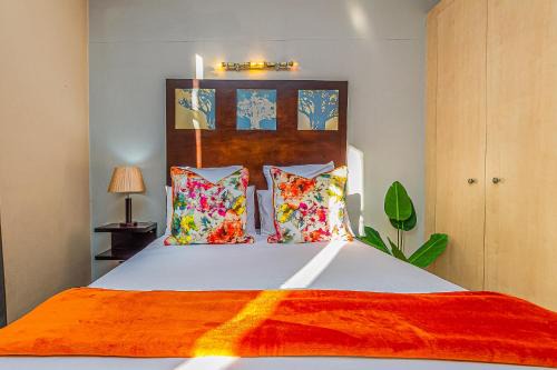 Downtown Johannesburg Apartamento | Rustic Oasis at Mapungubwe 4 Star Hotel, Johannesburg