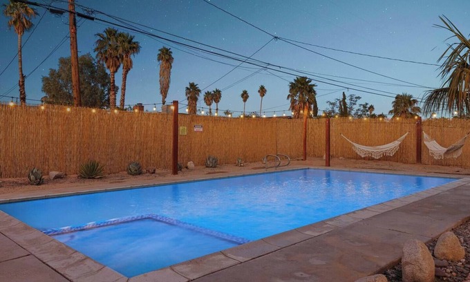 Twentynine Palms Casa | Rustic Palms Oasis: In-Ground Pool, HotTub,Firepit