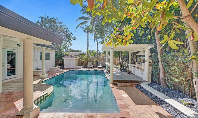 Ives Estates Casa | Rustic Pool House near Aventura w/ BBQ
