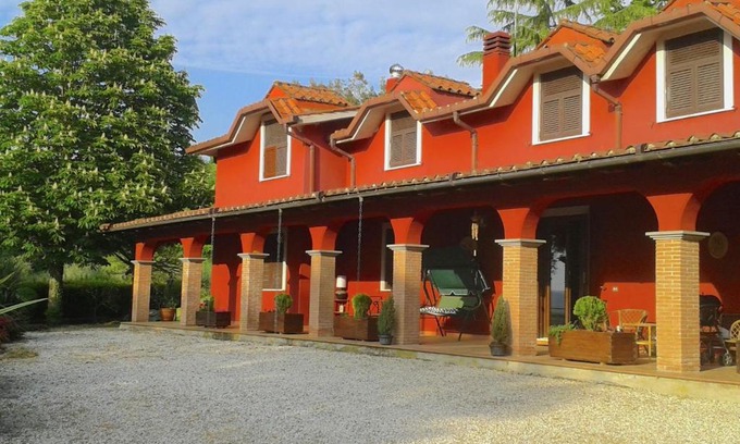 Quartaccio Casa | Rustic Pool Villa in Roman Countryside