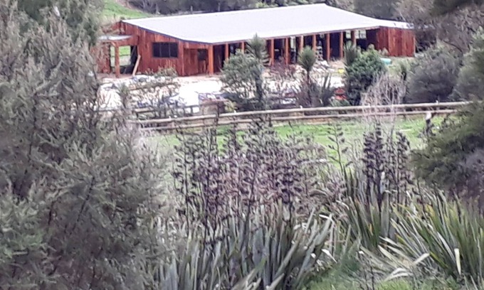 Paengaroa Otro | Rustic Retreat