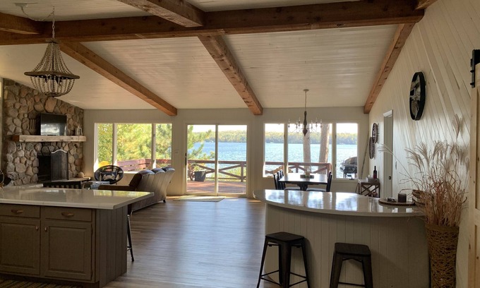 Pequot Lakes Cabina | Rustic Up North on Big Water