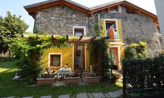 Colico Casa | Rustico Giulietta e Romeo