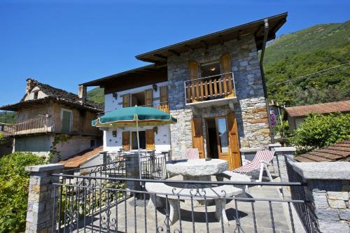 Cannero Riviera Casa | Rustico Ponte