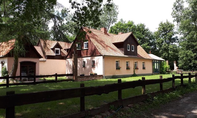 Wittstock/Dosse Casa | Rustikales Natur Doppelzimmer auf Bauernhof in Alleinlage