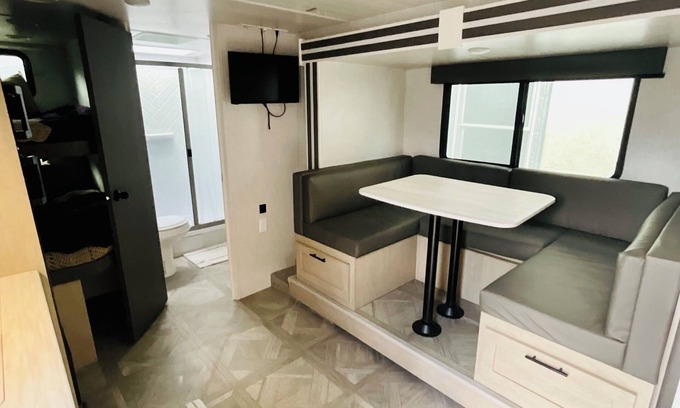 Brentwood Casa | RV of Serenity w/Cozy Cotton Comforts, Easy Self Check-Ins, and Privacy Galore!