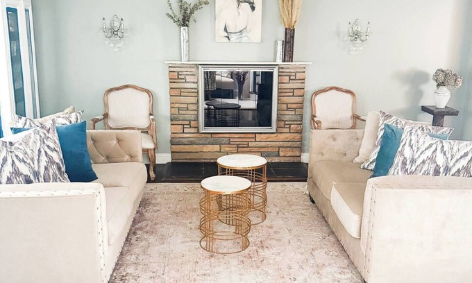 North Bellmore Casa | Ryder Cup Accommodation <8 miles Bethpage Black. heated salt water pool