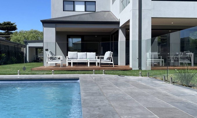 Rye Casa | Rye Beach Retreat. Pool + spa
