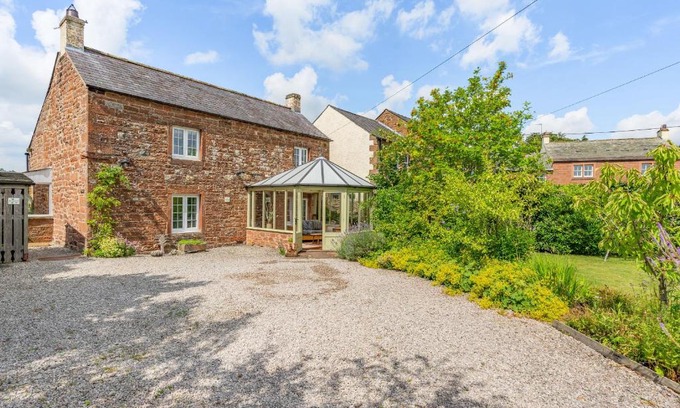 Culgaith Casa | Rye Brows