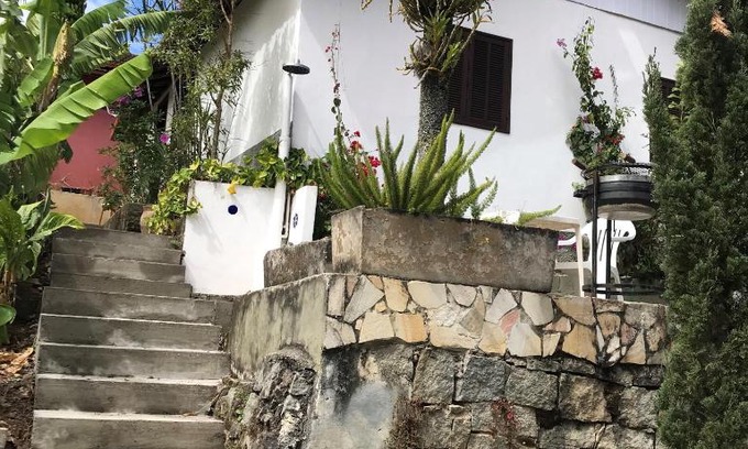 Sao Pedro da Serra Casa | SÃO PEDRO DA SERRA LOC EXCELLENTE CASINHA DA ROCA