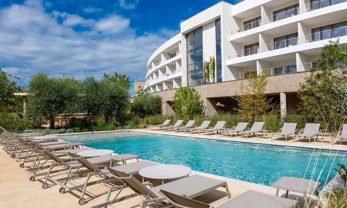 Baillargues Condominio | Séjour chic avec accès au spa + piscine