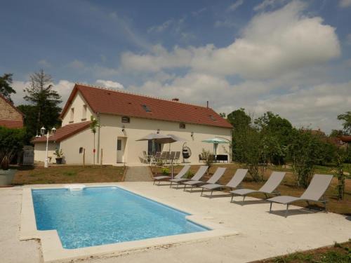 Louroux-Hodement Casa | Séjour détente avec piscine privée, activités variées et confort moderne en Auvergne - FR-1-489-455