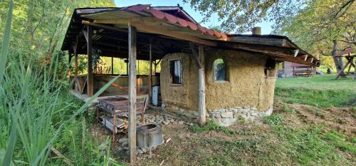 Bradulet Cabina | Sătucul de Vacanță Brăduleț