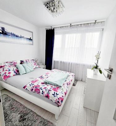 Krakow Apartamento | Słoneczne mieszkanie wśród zieleni