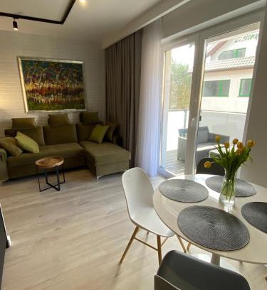 Uniescie Apartamento | Słoneczny apartament Port Mielno