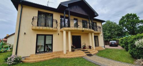 Dabki Casa | Słoneczny Dworek