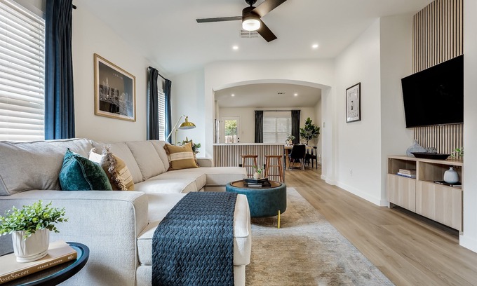 Olympic Heights Casa | SW ATX mins to Downtown| Long stays & Dogs welcome