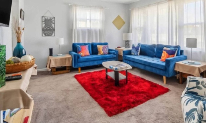 Cleveland Casa | S Cleveland 2 bedroom 1 bath home near Maple Heights