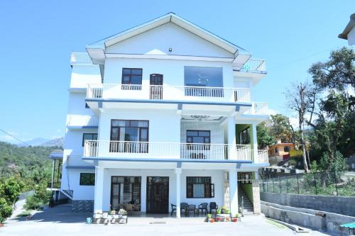 Dharamshala Casa | S R Homestay