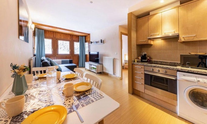 Soldeu Apartamento | S Valle de incles- Grandvalira free parking