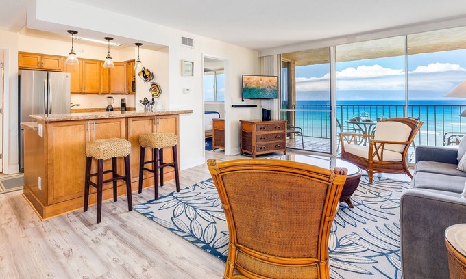 Kahana Complejo | S125 SEPT/ OCT-12th floor PENTHOUSE OCEANFRONT near Kaanapali Beach AC