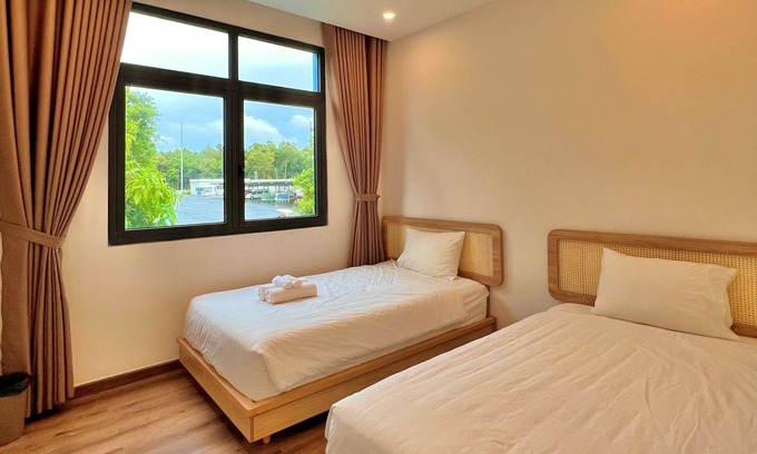 Ganh Dau Hotel | S79 Sofia Grand World