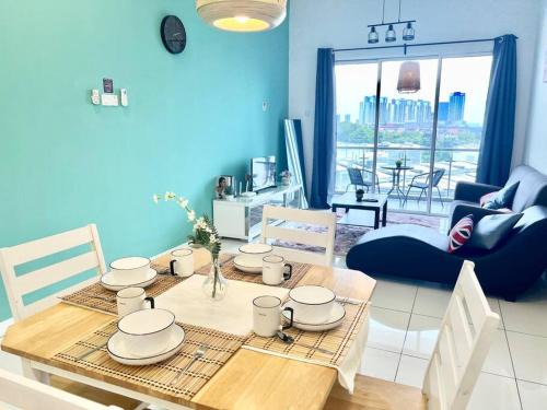 Bandar Puchong Jaya Apartamento | SA 1-10PAX SkyPod Puchong 2Room IOI Mall LRT WiFi