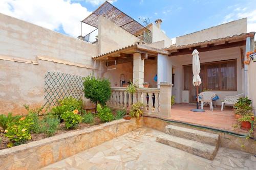 Maria de la Salut Casa | Sa Raval