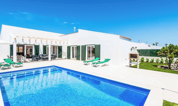 Cap d'Artrutx Villa | Sa Sivina - Tres Habitaciones Villa, Capacidad 6
